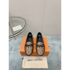 LV flat shoes